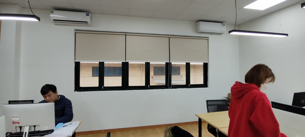 Lắp rèm cản sáng văn phòng ở Phùng xá Thạch thất