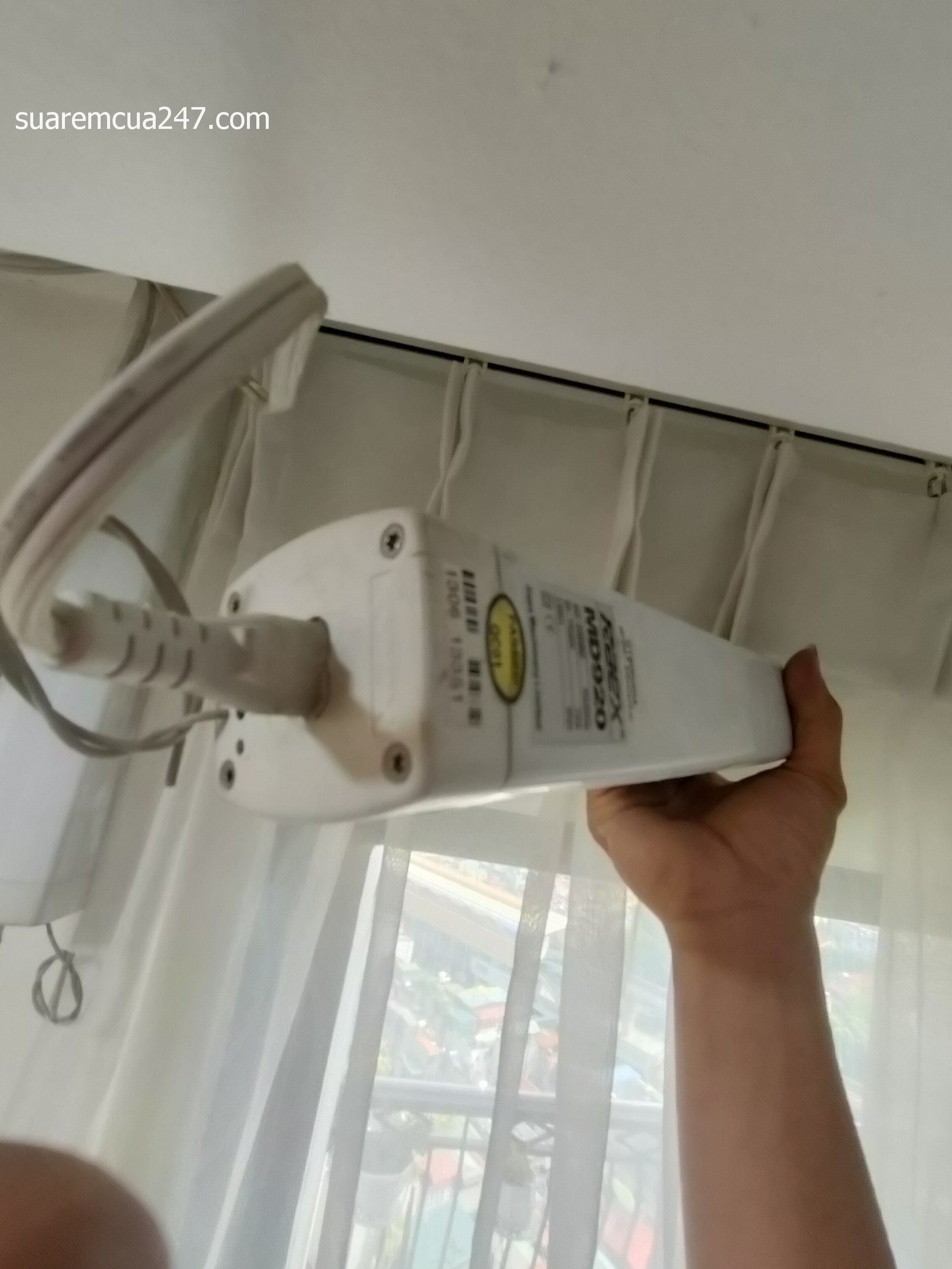 Sửa rèm cửa tự động, rèm điện điều khiển từ xa